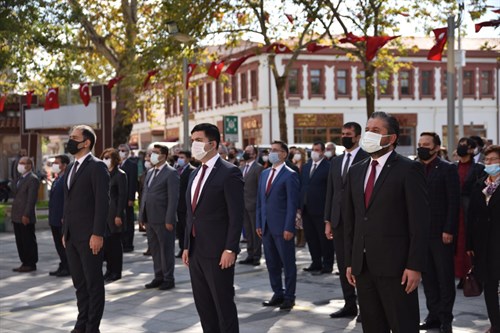 29 Ekim Cumhuriyet Bayramı Çelenk Töreni düzenlendi.