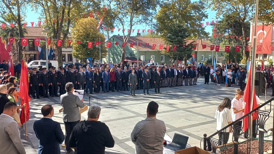 29 EKİM CUMHURİYET BAYRAMI KUTLAMALARI ÇELENK SUNMA TÖRENİ İLE BAŞLADI